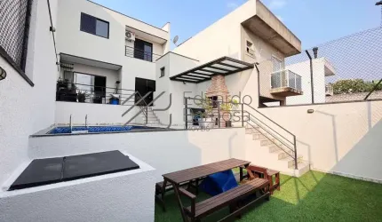 Casa à Venda em Atibaia/SP