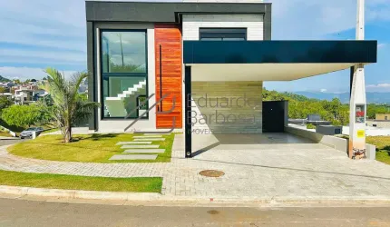 Sobrado em Condomínio Fechado Atibaia/SP