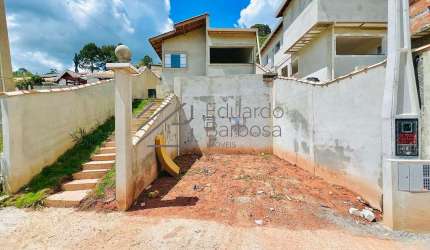 Casa à Venda em Mairiporã/SP