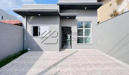 Casa à Venda em Atibaia/SP