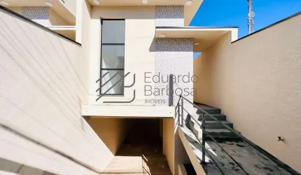 Casa à Venda em Mairiporã/SP