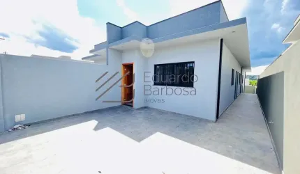 Casa à Venda em Atibaia/SP