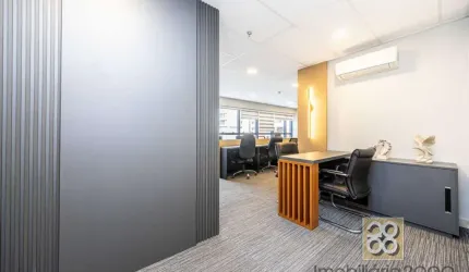 Sala/Cjto. Comercial - R Nunes Machado, 68 - Centro - Curitiba PR
