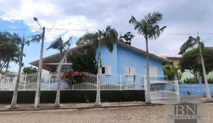 Casa à venda, 211 m² por R$ 700.000,00 - Renascença - Santa Cruz do Sul/RS