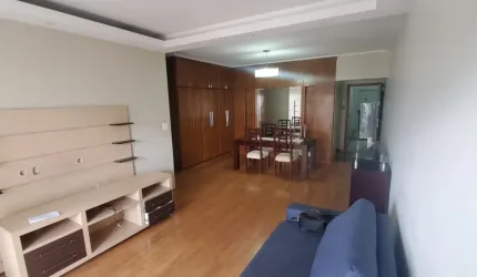 Apartamento à venda  com 3 quarto(s)