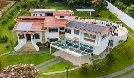 Casa no condomínio Condominio Jardim das Palmeiras para venda com 5 quartos, sendo 5 suítes, 680m²
