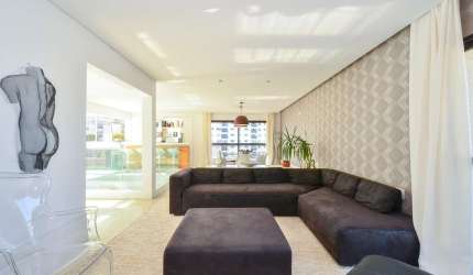 Imperdível triplex para venda com 3 quartos, sendo 3 suítes, 370.59m²
