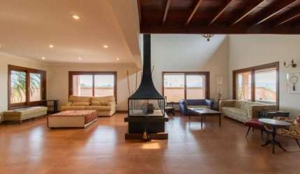 Espetacular casa em condomínio para venda com 7 quartos, sendo 7 suítes, 958m²