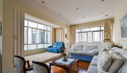 Agradável apartamento tipo para venda com 3 quartos, 145m²