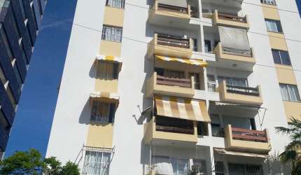 Vendo espaçoso apartamento 2/4