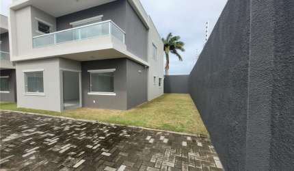Vendo Linda Casa em Miragem