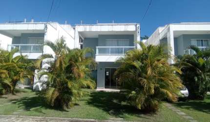 Alugo Casa 4/4 Buraquinho