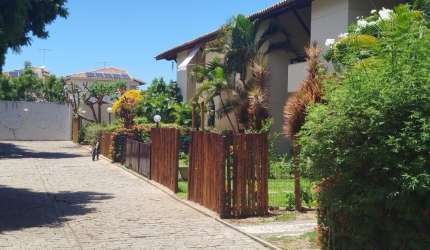 Vendo uma casa 3/4 em Miragem