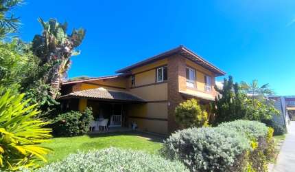 Vendo Casa 4/4 Pé na Areia em Stella Maris