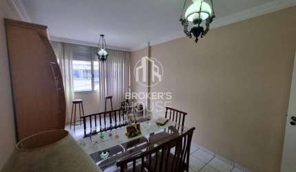 Apartamento à venda, 3 quartos, dois lances de escada, frente  Fradinhos, Vitória, ES
