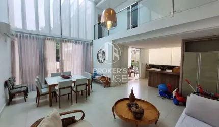 Casa  moderna à venda com 3 suítes e piscina, Fradinhos, Vitória, ES