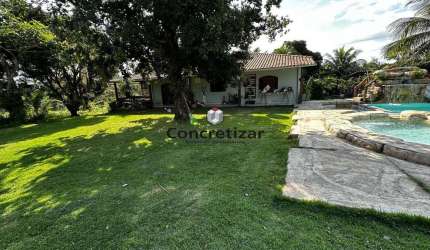 Chácara de Luxo à Venda em Vila Velha-ES, Bairro Área Rural: 4 Quartos, 1 Suíte, 1 Sala, 4 Banheiros, 5 Vagas, 170m².