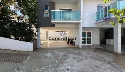 Casa com 3 quartos à venda na Rua Benedito Rosa, 969, Itapebussu, Guarapari por R$ 840.000