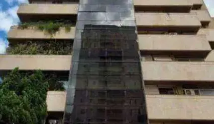 Apartamento para venda no centro | Edifício Comodoro