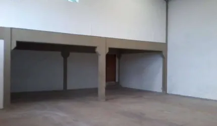 Barracão à venda, 428 m² por R$ 600.000,00 - Vila Nova Santa Luzia - Bauru/SP