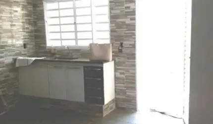 Casa com 2 dormitórios à venda, 108 m² por R$ 300.000,00 - Vila Souto - Bauru/SP