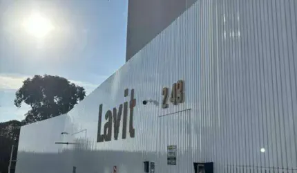 Apartamento com 2 dormitórios à venda, 65 m² por R$ 550.000,00 - Edificio Lavit - Bauru/SP