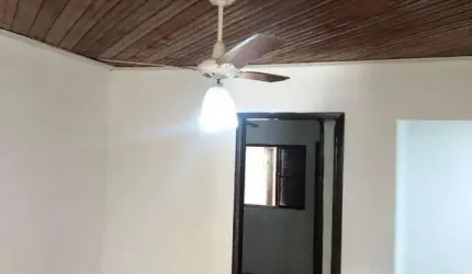 Casa com 3 dormitórios à venda, 163 m² por R$ 320.000,00 - Núcleo Residencial Presidente Geisel - Bauru/SP