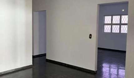 Casa com 3 dormitórios à venda, 150 m² por R$ 580.000 - Vila Nova Cidade Universitária - Bauru/SP