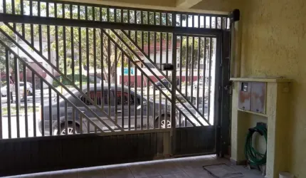 Casa à venda em Itapecerica da Serra/SP