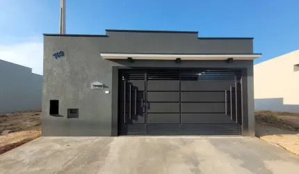 CASA A VENDA NO JARDIM BOM SUCESSO
