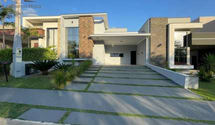 CASA A VENDA NO CONDOMÍNIO RESIDENCIAL VIENA