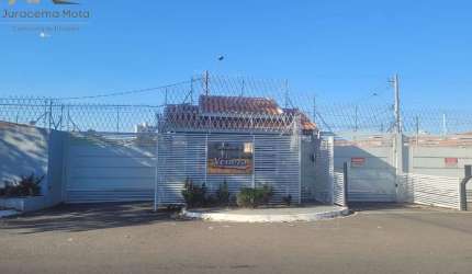 CASA A VENDA NO CONDOMÍNIO RESIDENCIAL VILA VENEZA