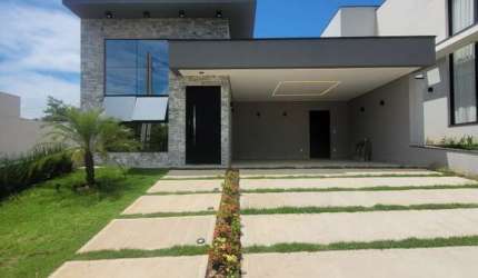 CASA A VENDA NO CONDOMÍNI DI ROMA