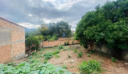 Terreno à venda em Brumadinho, bairro Planalto.