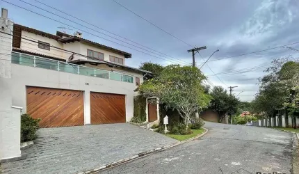 Casa em Condomínio na Granja Viana