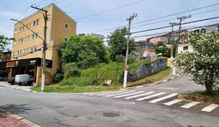 Terreno de esquina à venda, 692 m² por R$ 1.200.000 - Umuarama - Osasco/SP