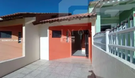 Cidreira - Sobrado em ótima localização a poucos metros da Beira Mar.