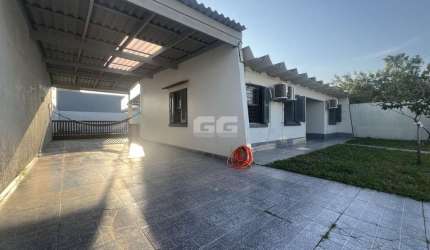 CIDREIRA - CASA COM 3 DORMITÓRIOS , PISCINA E AMPLA COZINHA