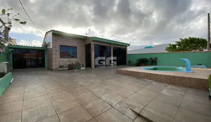 CASA DE 4 DORMOTÓRIOS COM PISCINA EM CIDREIRA