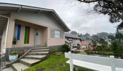 Casa com 4 quartos à venda na Piaui, 430, Dutra, Gramado por R$ 1.060.000