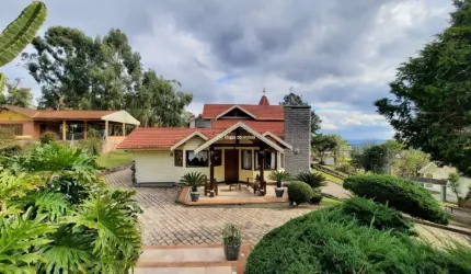 Casa com 5 quartos à venda na Antonio Benetti, 145, Mato Queimado, Gramado por R$ 4.500.000