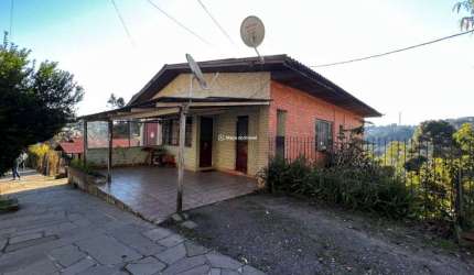 Terreno à venda na Rua Prefeito Nelson Dinnebier, 126, Piratini, Gramado por R$ 3.180.000