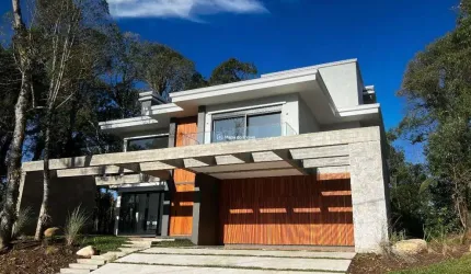 Casa com 3 quartos à venda na Cerejeira, 199, Vivendas do Arvoredo, Gramado por R$ 3.890.000