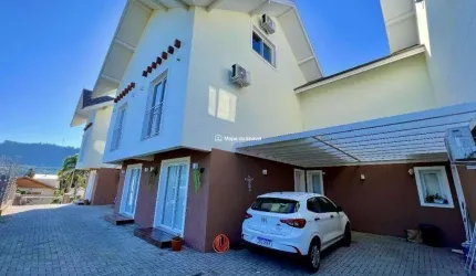 Casa com 3 quartos à venda na Itauna, 111, Várzea Grande, Gramado por R$ 750.000