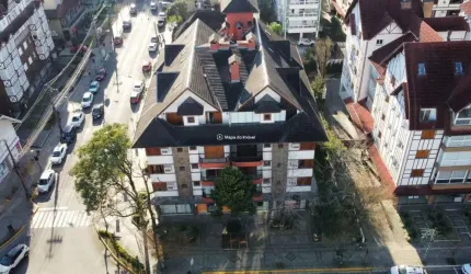 Apartamento com 3 quartos à venda na Rua São Pedro, 770, Centro, Gramado por R$ 2.400.000
