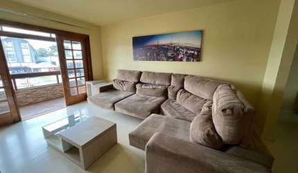 Apartamento com 3 quartos para alugar na Avenida Das Hortênsias, 3769, Avenida Central, Gramado por R$ 4.600