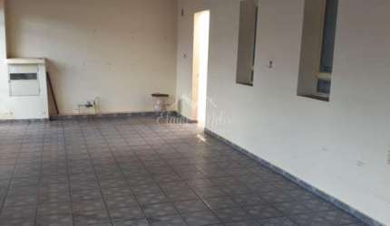 Casa à venda 3 quartos no Vila Xavier - Araraquara / SP