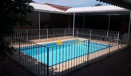 Casa residencial à venda, Itaipu, Niterói.