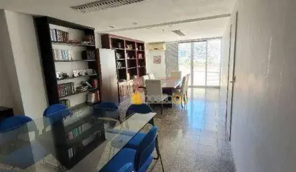 Excelente Sala tipo Cobertura à Venda, com Aproximadamente 100m² - Centro - Niterói/RJ