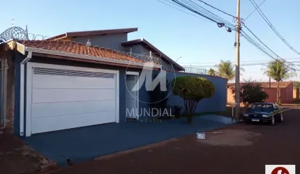 Casa (térrea na rua) 2 dormitórios/suite, cozinha planejada, elevador
